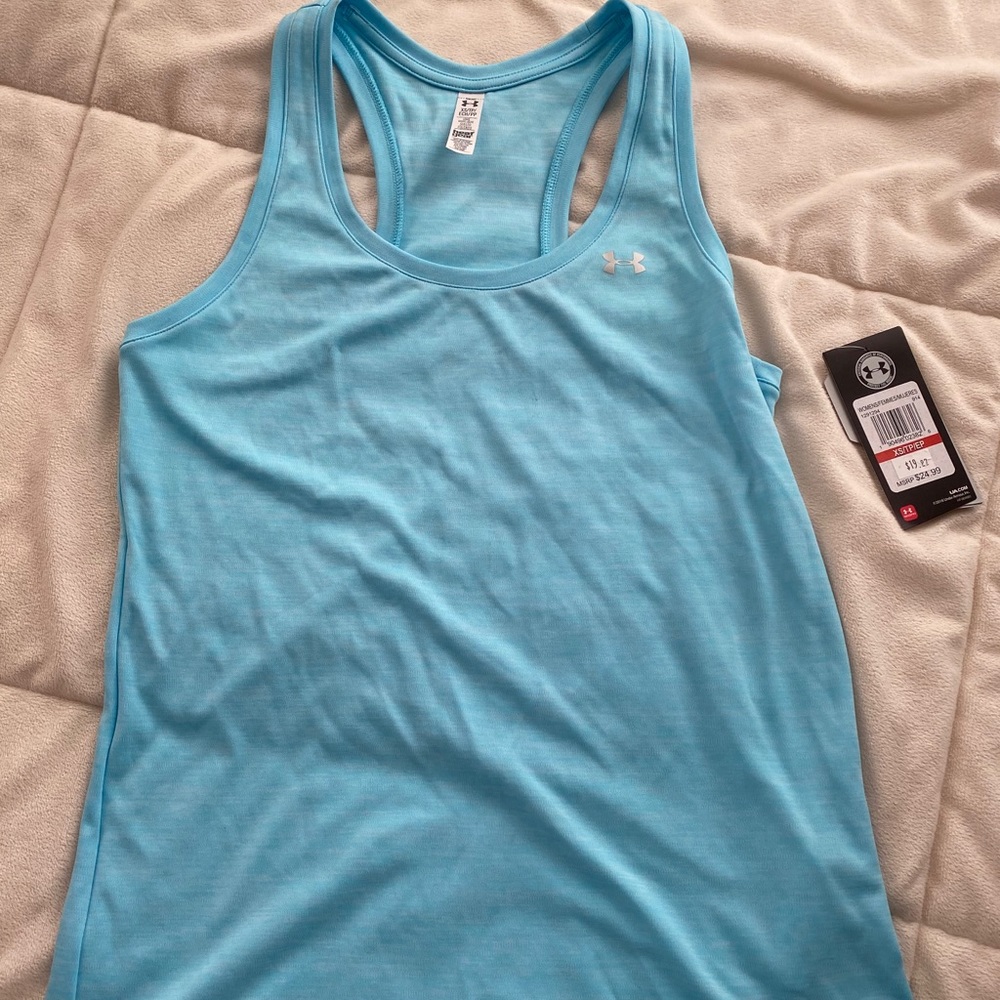 NWT Under Armour tank top size : XS